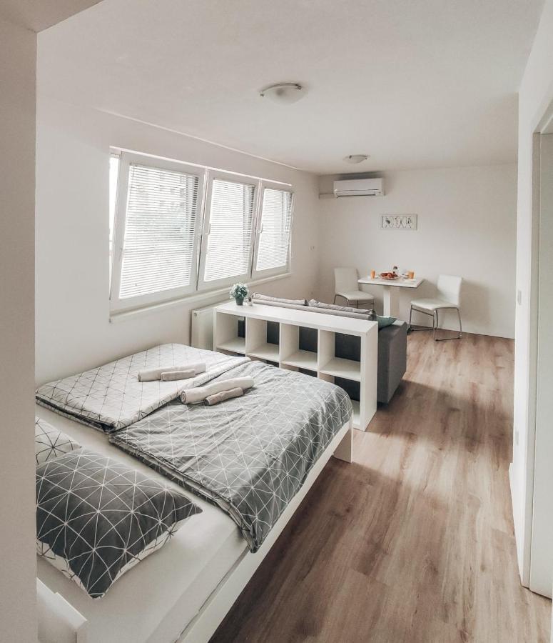 Studio Apartment Sanya #2 Lublaň Exteriér fotografie